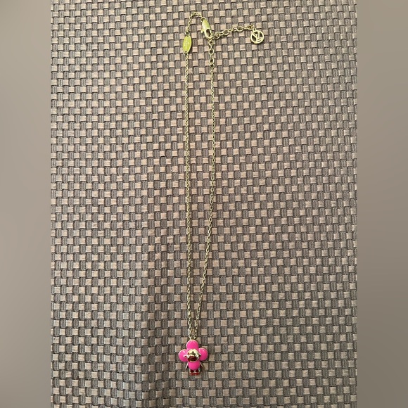 COPY - Louis Vuitton Vivían Necklace - Picture 4 of 7